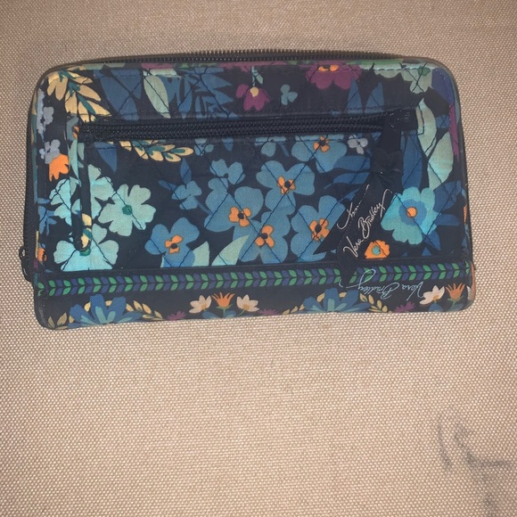 Wallet - Picture 2 of 4